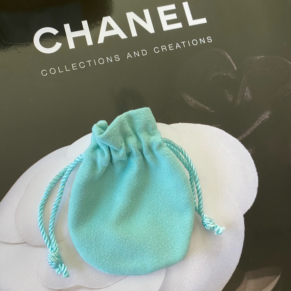 ✨Sparkling Sterling Sapphire✨18K White Gold✨ - Picture 9 of 9